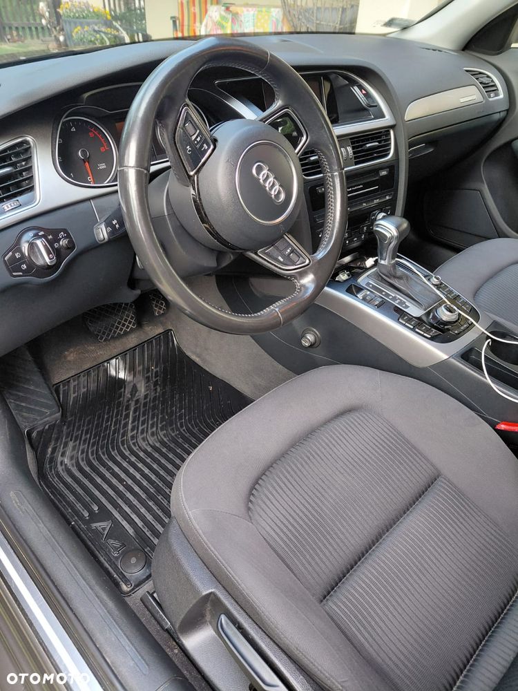 Audi A4 Limousine 2.0 TDI Quattro S tronic - 3