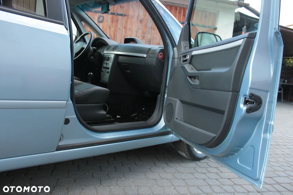 Opel Meriva - 8