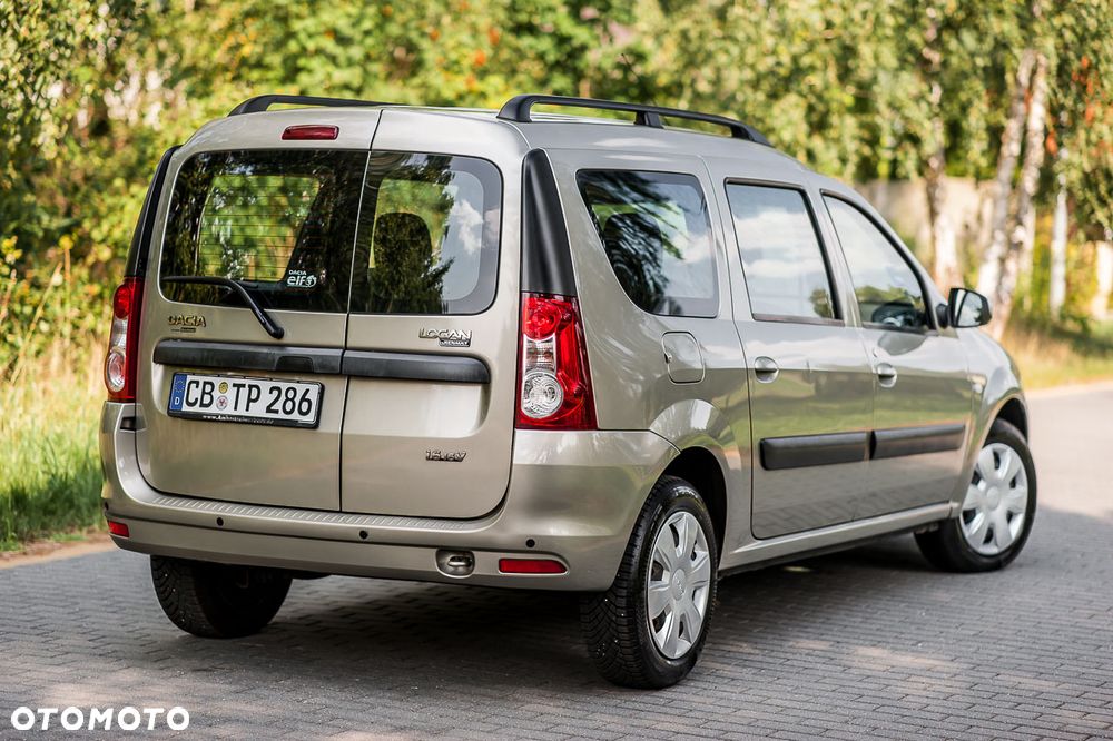 Dacia Logan 1.6 16V Laureate BL - 4