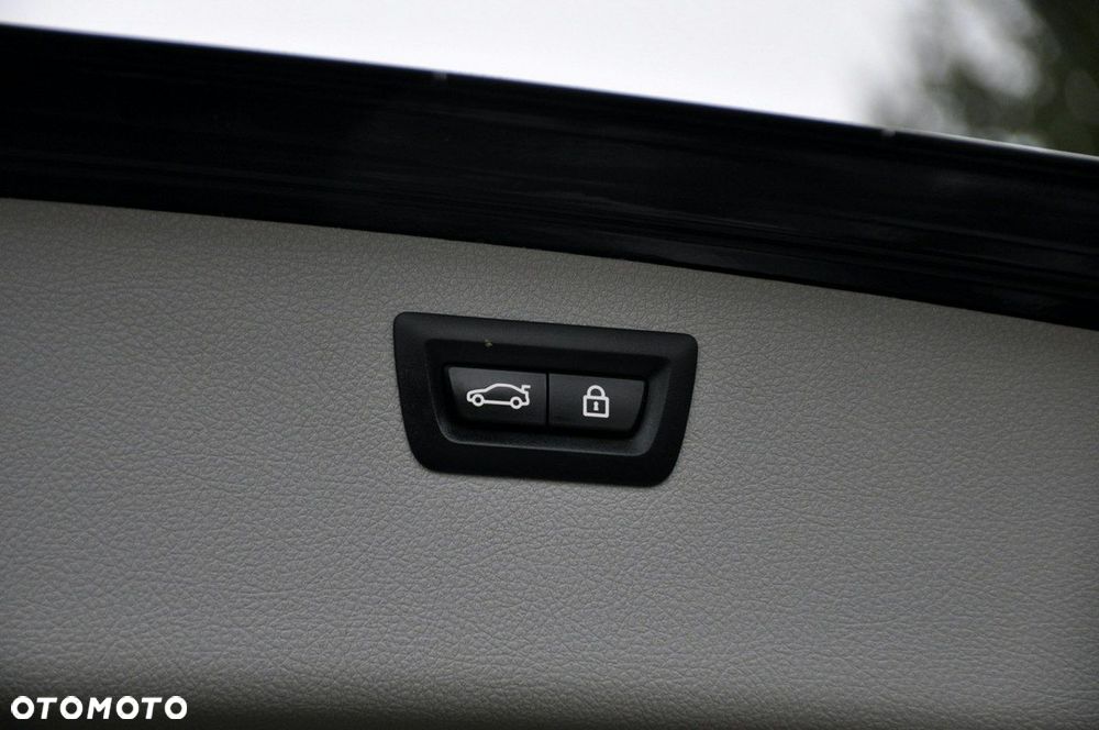 BMW Seria 3 - 38