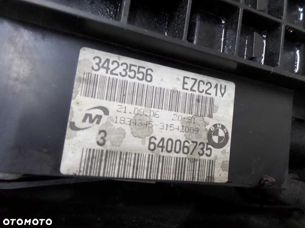 BMW X3 E83 2.0 D LIFT WZMOCNIENIE CHLODNICE PAS BELKA 06-10 3419945 64006735 - 9