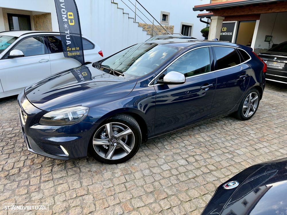Volvo V40 D2 R Design - 2