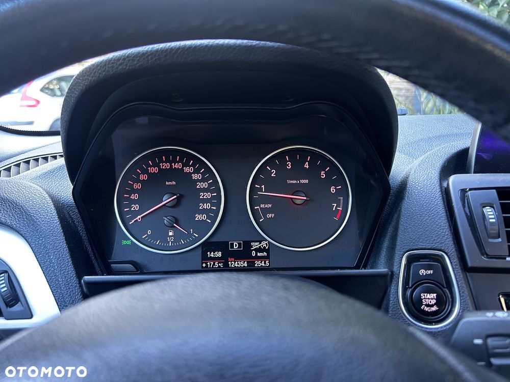 BMW Seria 1 118i Sport Line - 8