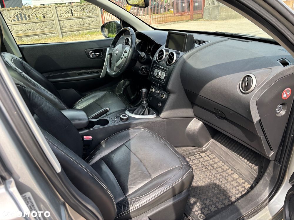 Nissan Qashqai 2.0 4x4 Tekna - 11