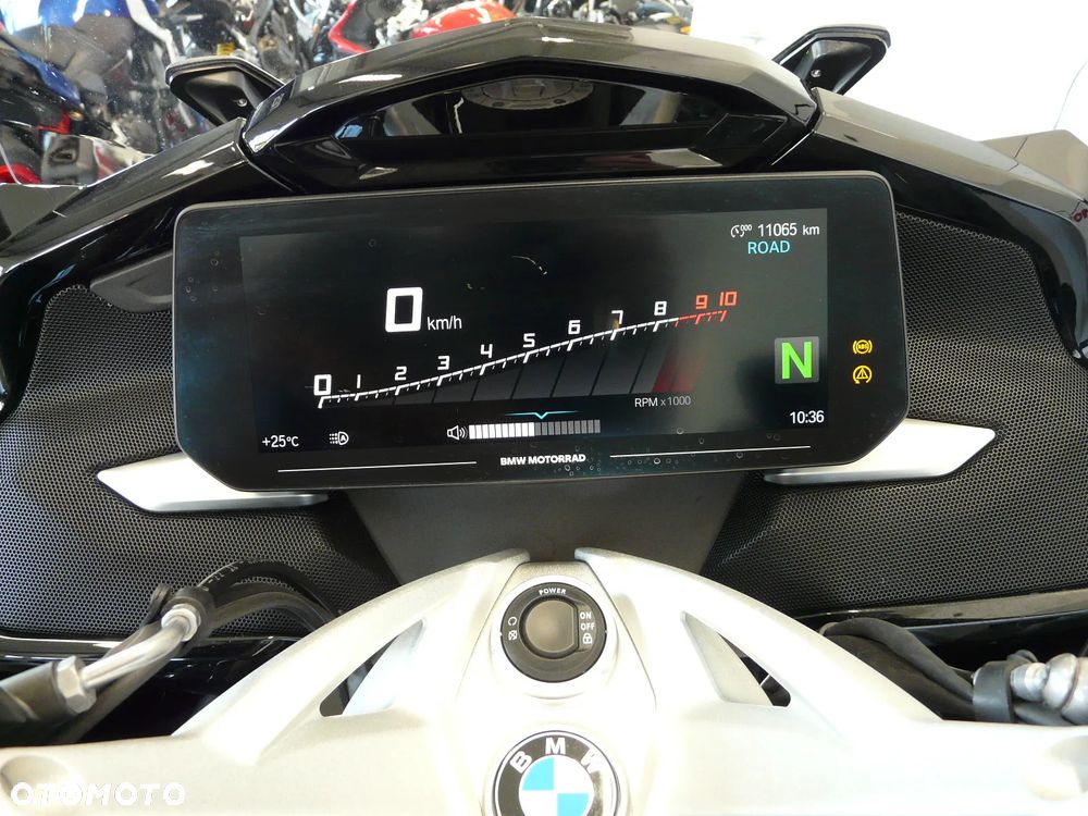 BMW K - 13