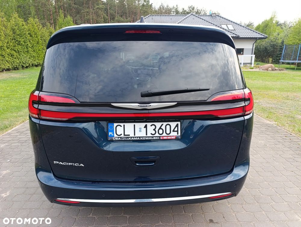 Chrysler Pacifica - 7
