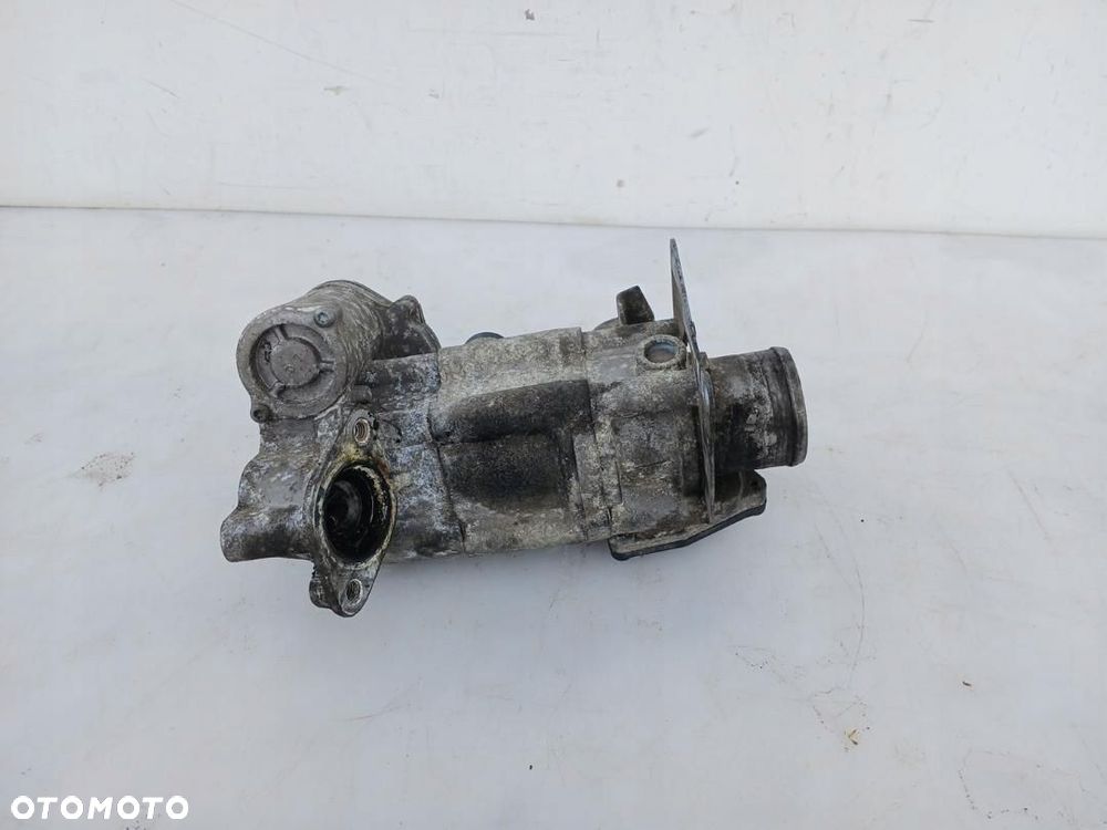 PRZEPUSTNICA ZAWÓR EGR RENAULT MASTER III 2.3 DCI OPEL MOVANO B 8200987453B - 2