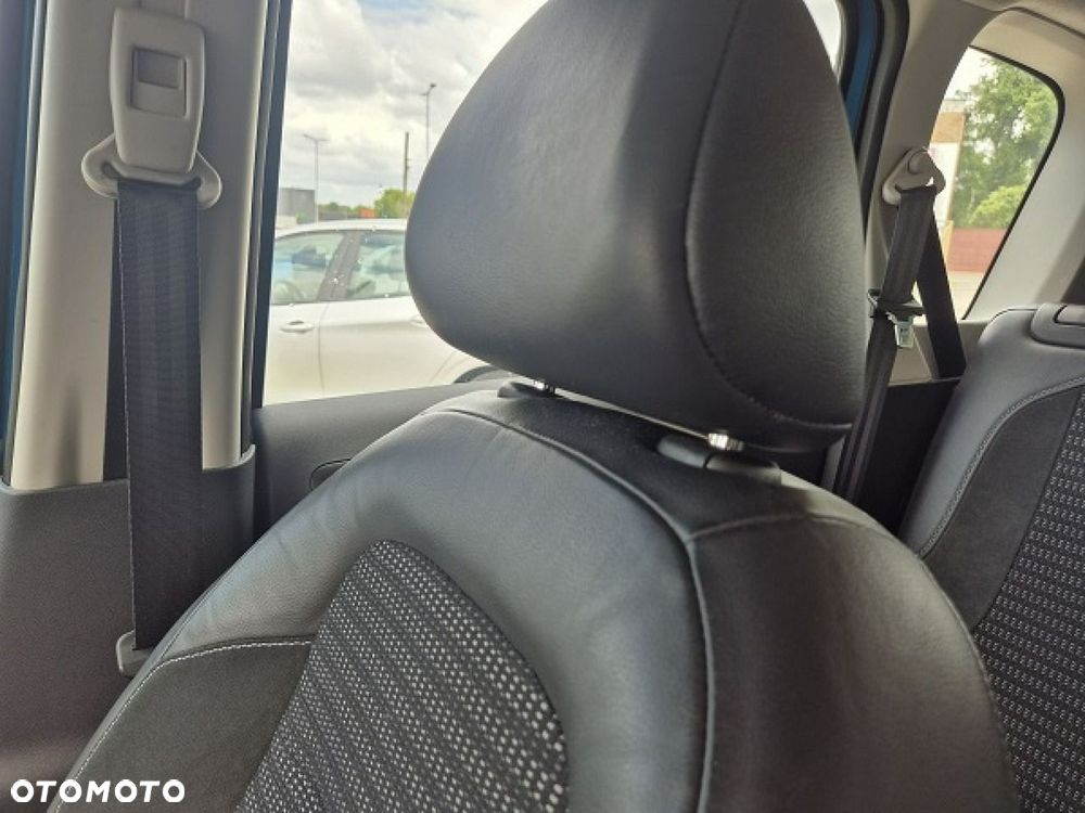 Citroën C3 Picasso 1.4i Exclusive - 32
