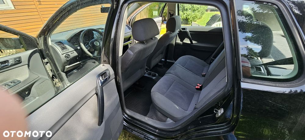 Volkswagen Polo 1.4 16V Comfortline - 12