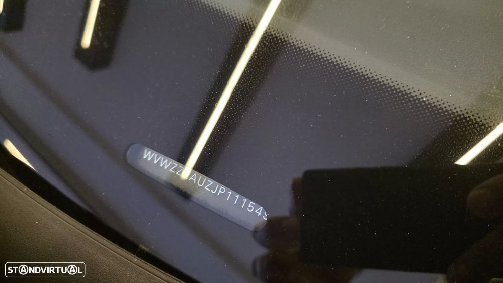 VW Golf 1.6 TDi Confortline - 28