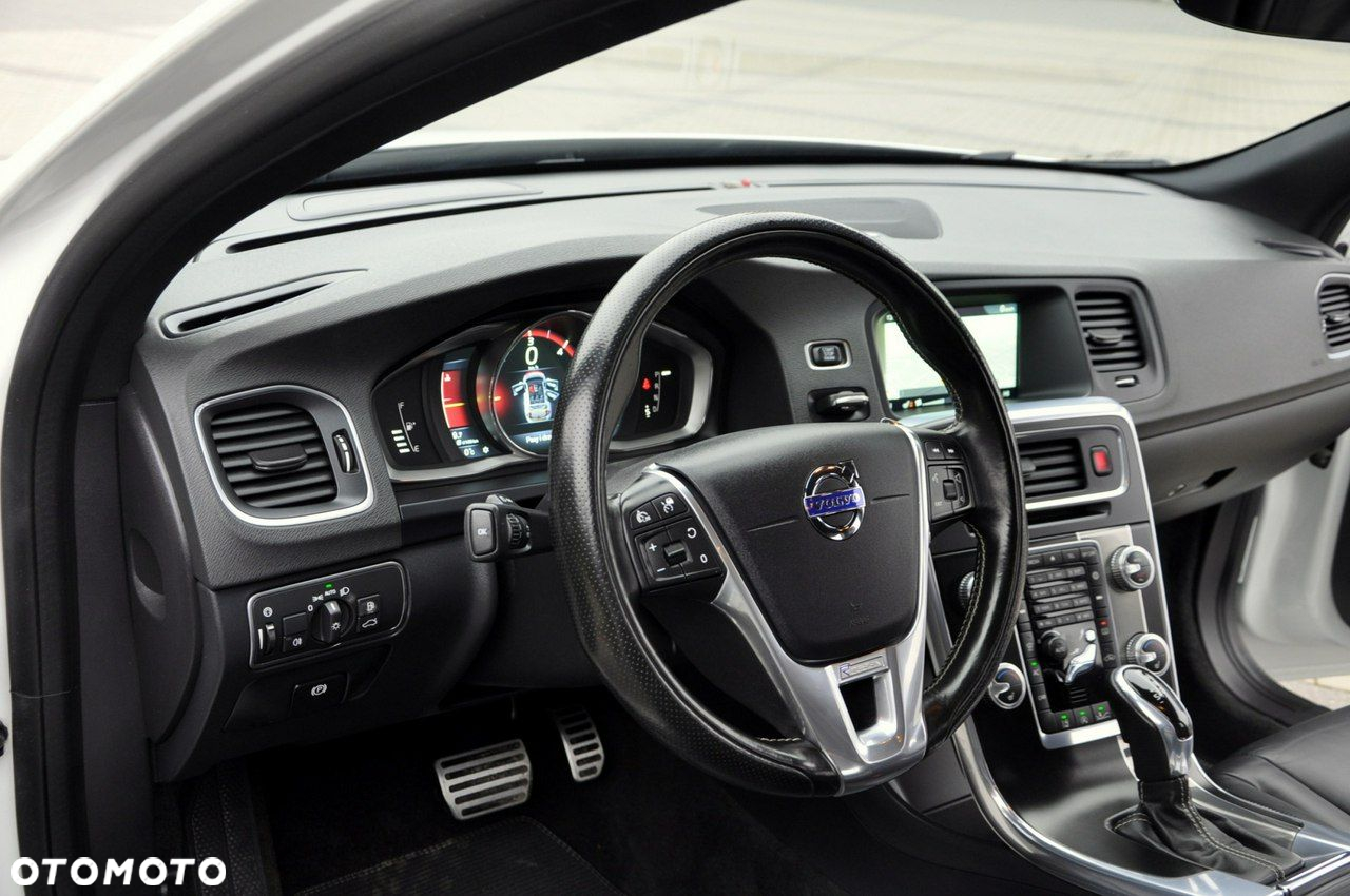 Volvo V60 - 23