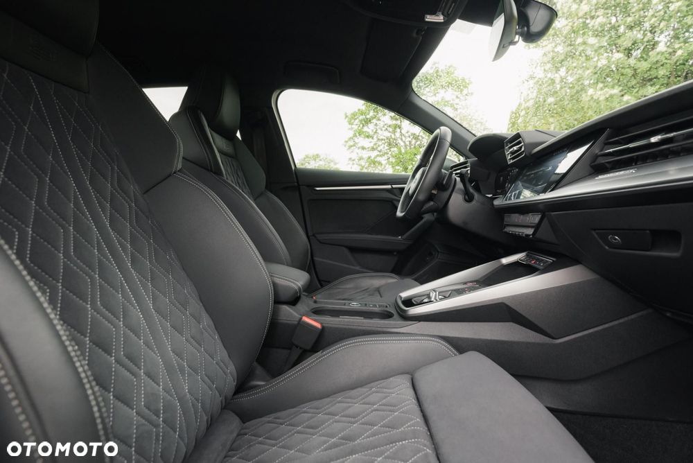 Audi S3 Sportback TFSI Quattro S tronic - 32