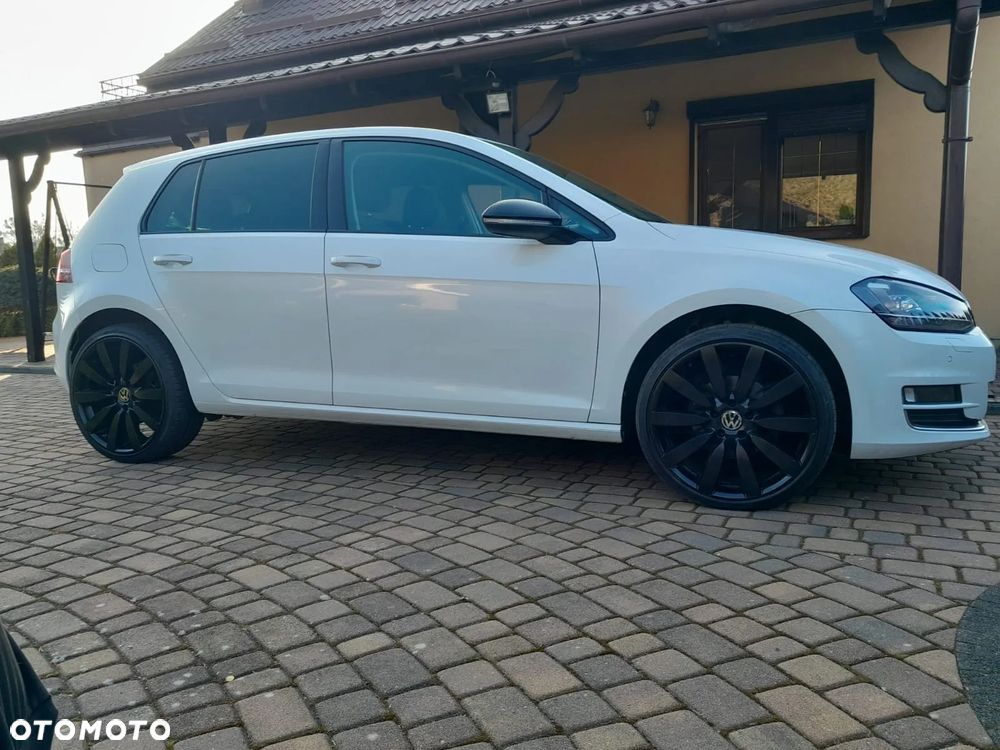 Volkswagen Golf - 4