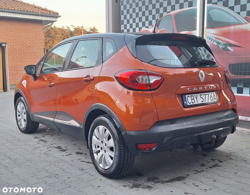 Renault Captur 1.2 TCe Zen EDC - 4