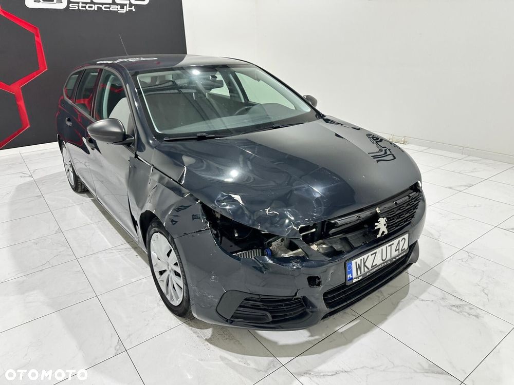Peugeot 308 - 23