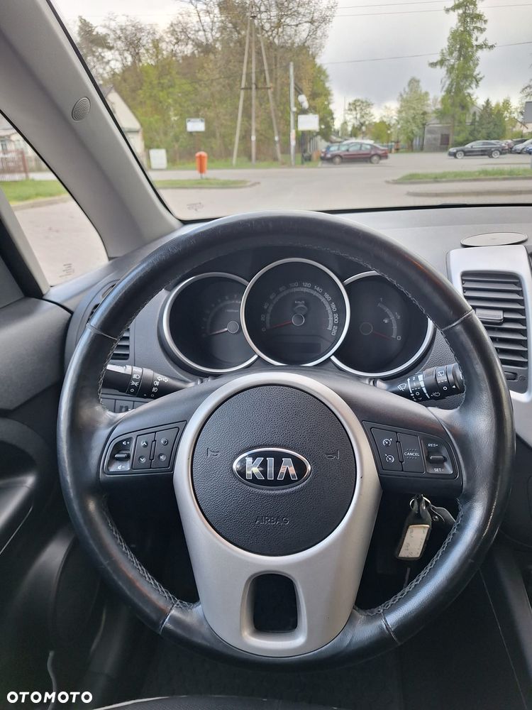 Kia Venga 1.6 CVVT Automatik Spirit - 10
