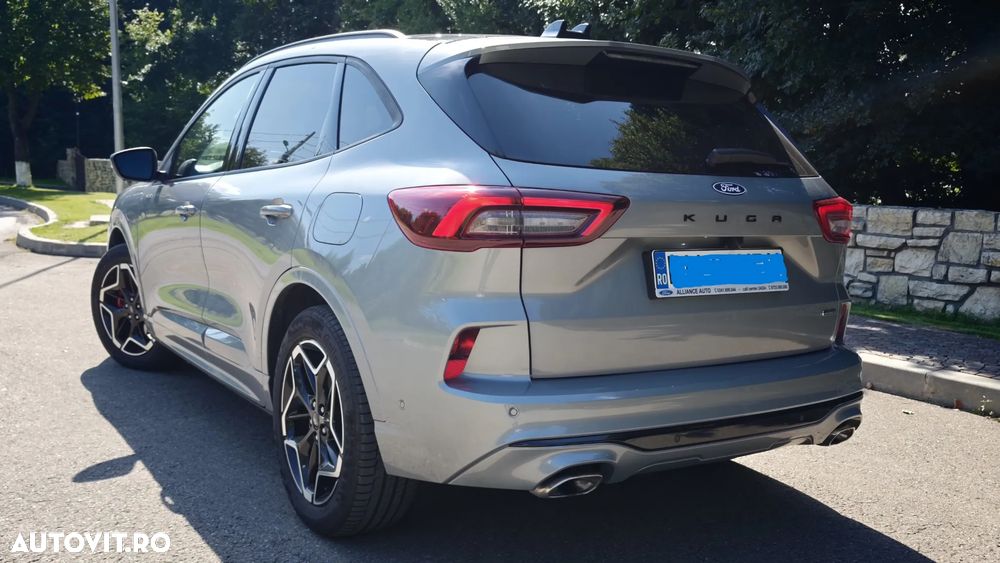 Ford Kuga 2.5 Duratec FWD PHEV ST-Line X - 4