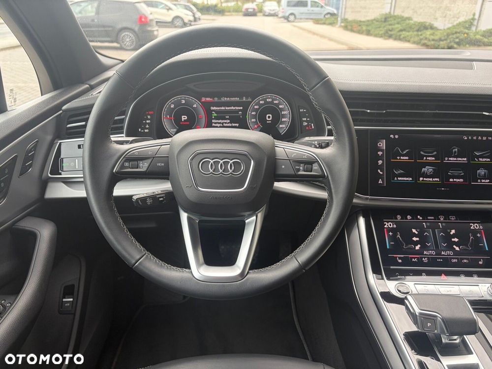Audi Q7 - 15