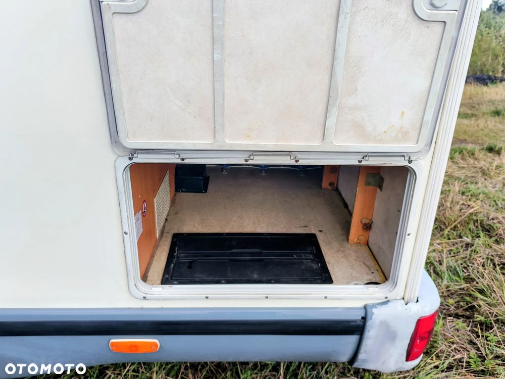 Ford Transit kamper Chausson Flash 03 - 38