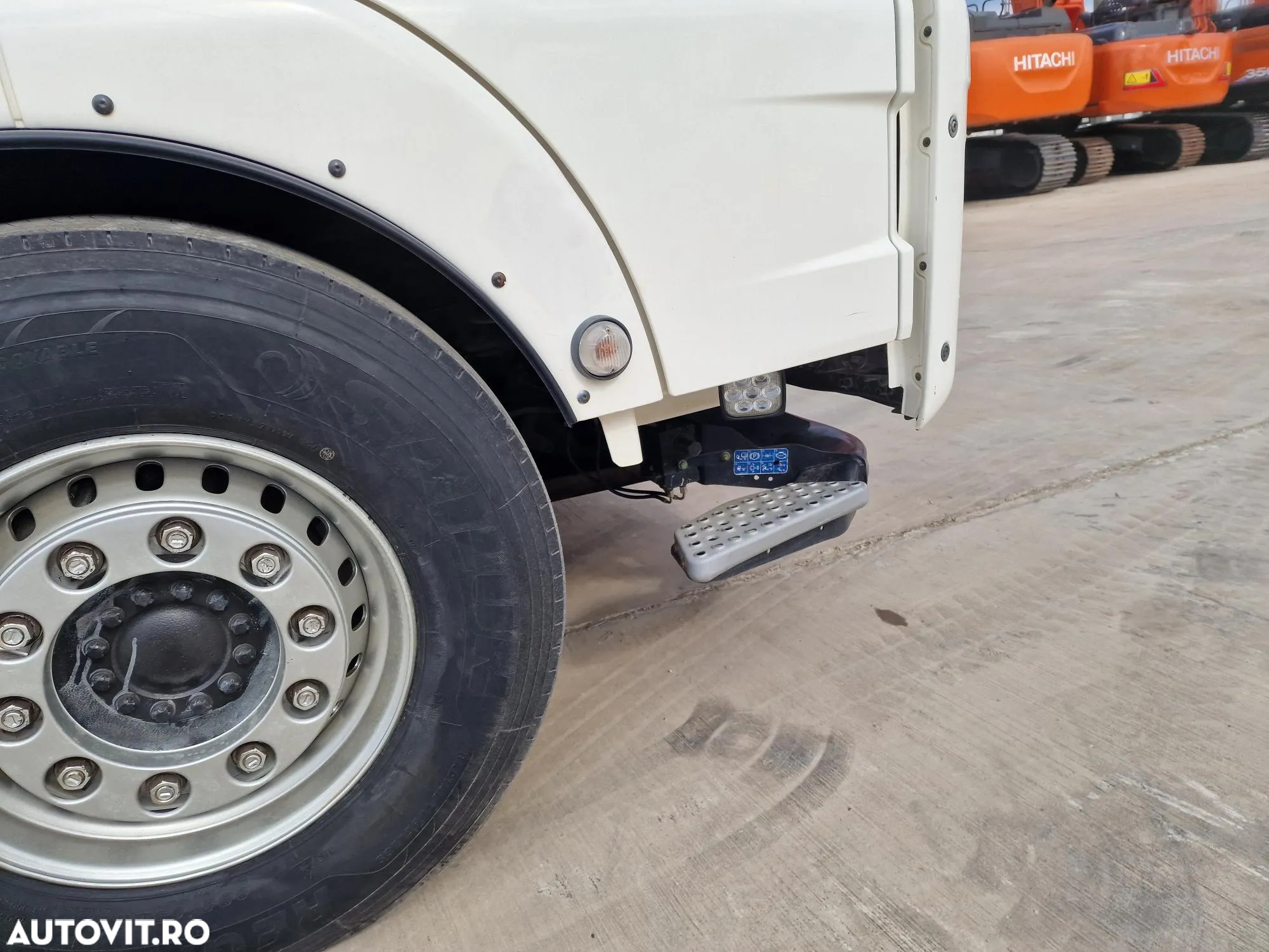 MAN TGX 33.640 6x4, 2019, 353.513km, 650CP euro 6, XXL, cutie automata+INTARDER 6 trepte, 2 paturi, goarne, parasolar, girofar, Anv balon punte fata NOI, posibilitate leasing PROMOTIE 50.900 EUR+Tva - 23