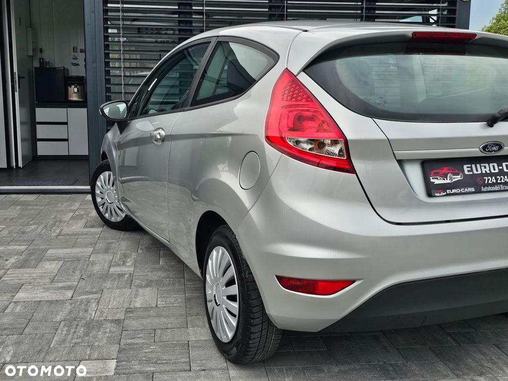 Ford Fiesta 1.25 Trend - 35