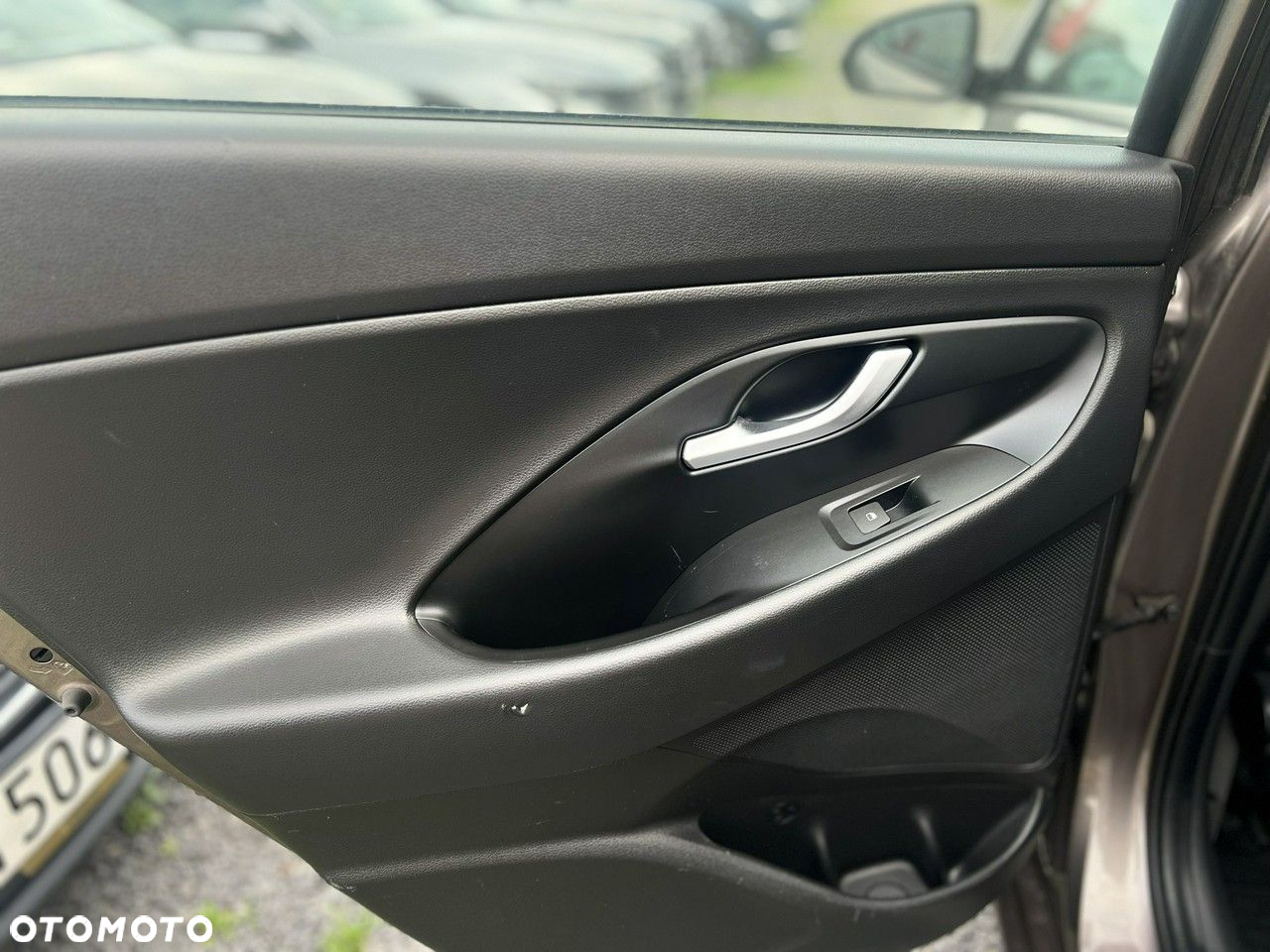 Hyundai i30 1.5 DPI Classic + - 18