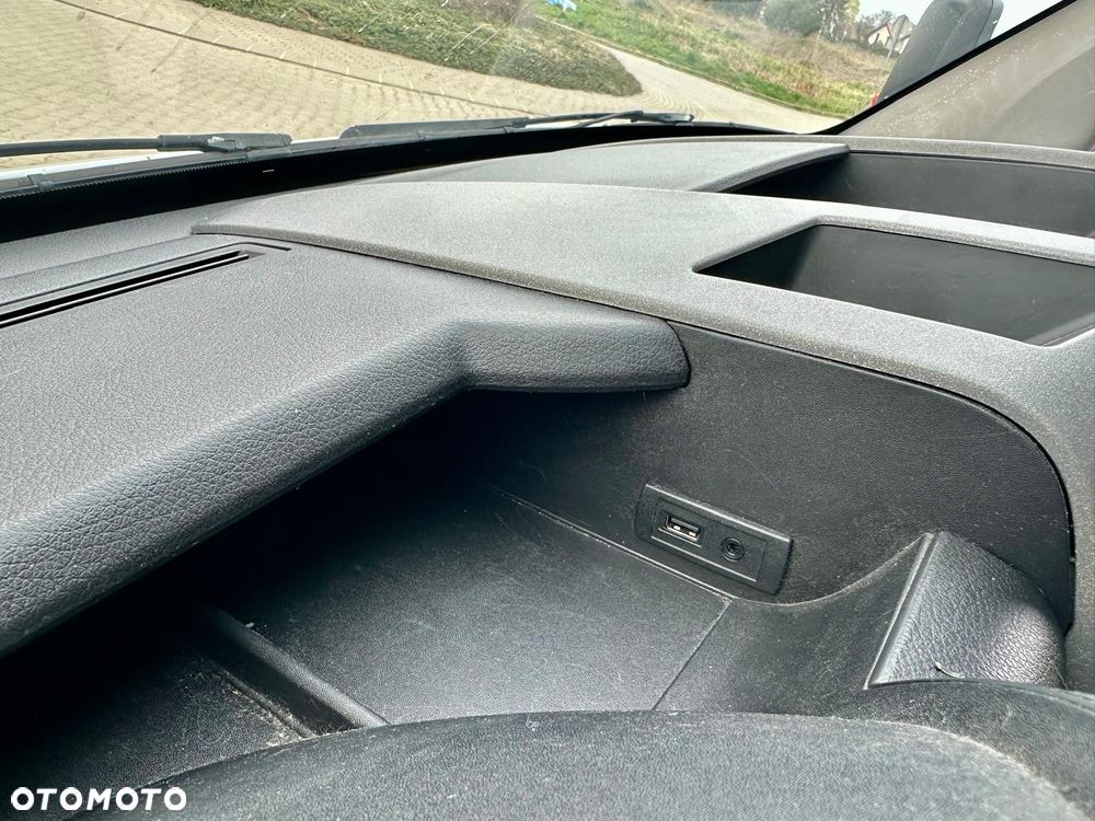 Mercedes-Benz SPRINTER - 12