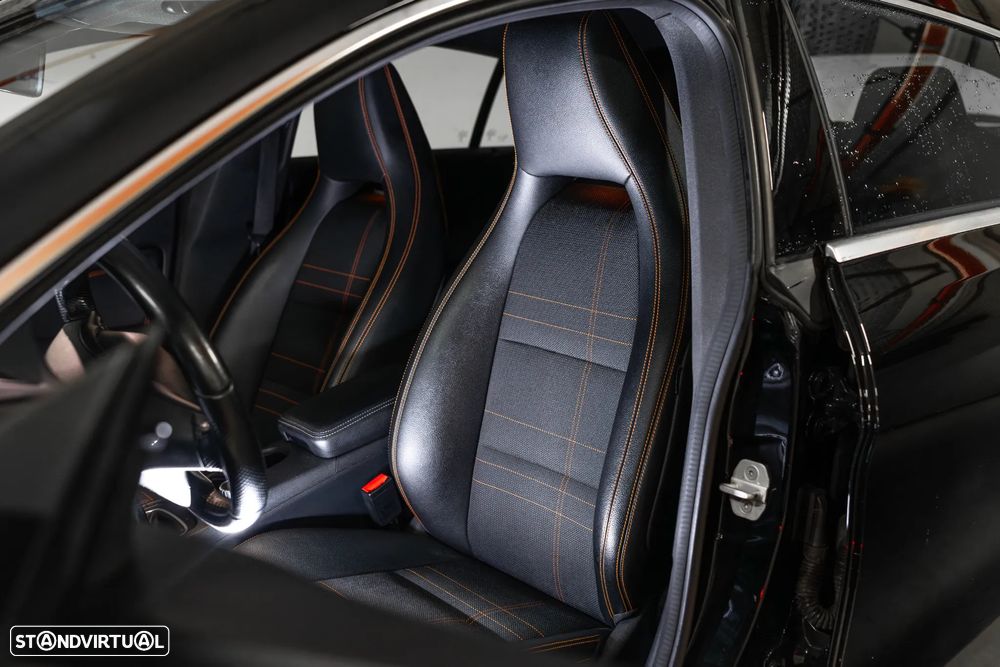 Mercedes-Benz CLA 200 d Shooting Brake Urban - 11