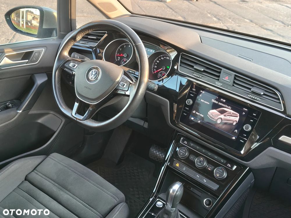 Volkswagen Touran 1.4 TSI BMT Highline DSG - 14
