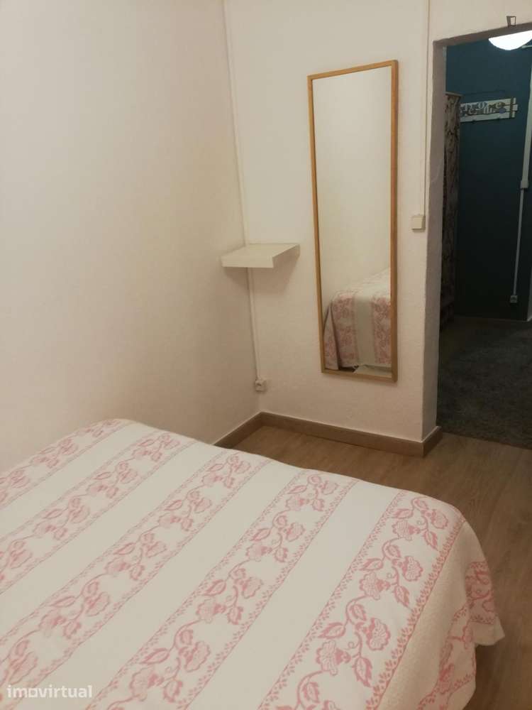 Apartamento com 1 quartos - localizado em Rato Lisbon - Grande imagem: 3/26