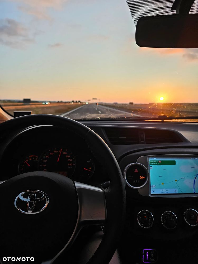 Toyota Yaris 1.0 Active - 9
