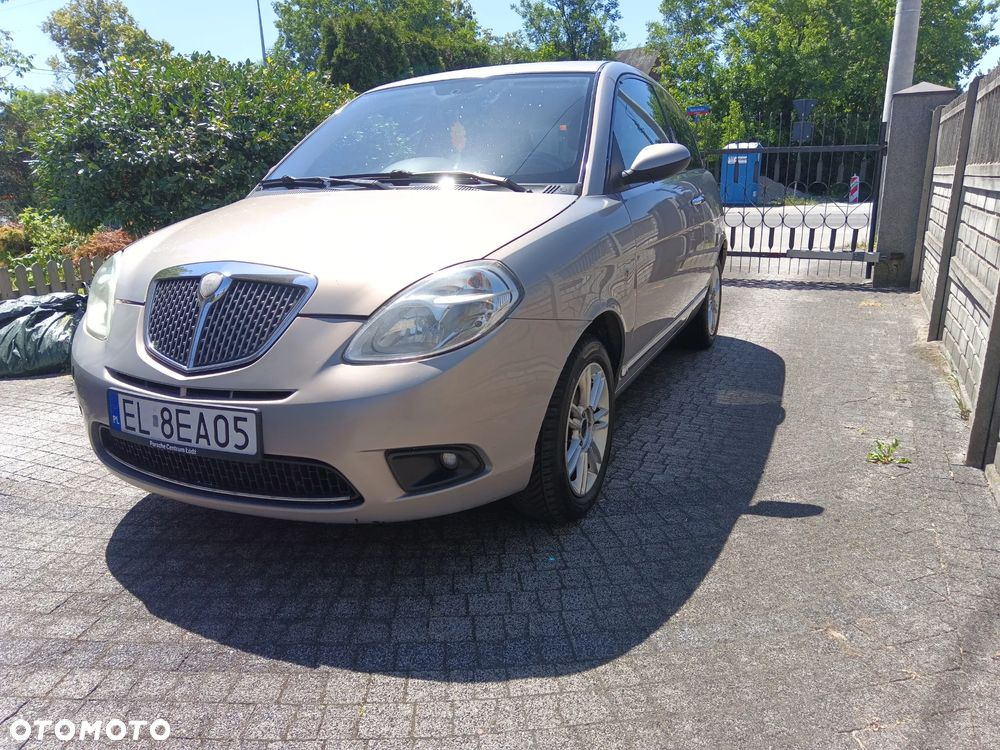 Lancia Ypsilon Y 1.3 16v Multijet Oro - 2
