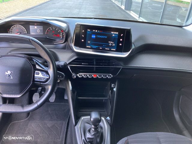 Peugeot 208 1.2 PureTech Allure - 19