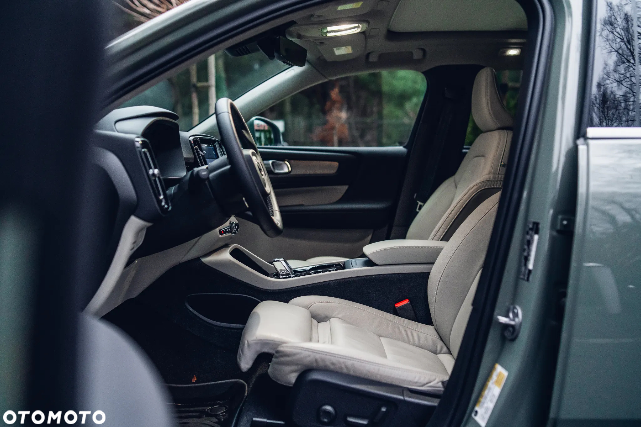 Volvo XC 40 B5 AWD Ultimate Bright - 27