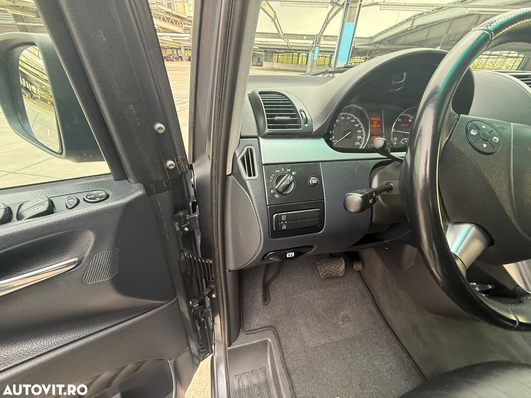 Mercedes-Benz Viano 2.2 CDI DPF lang 4Matic Automatik Trend Edition - 18