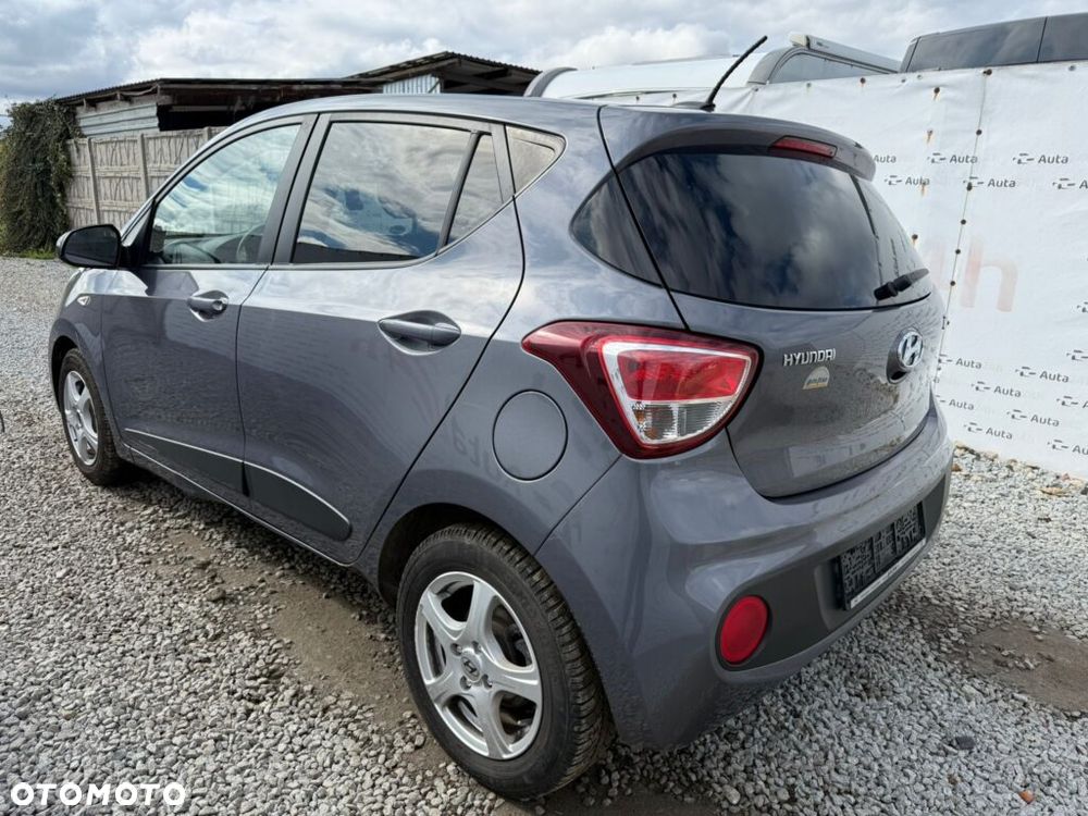 Hyundai i10 1.2 Passion - 6