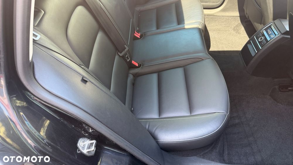 Skoda Superb 2.0 TDI 4x4 Elegance DSG - 29