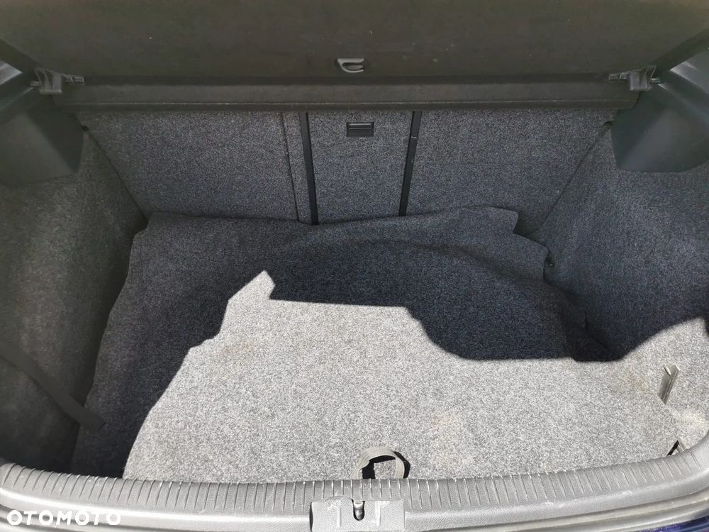 Volkswagen Golf VI 1.2 TSI Comfortline DSG - 9