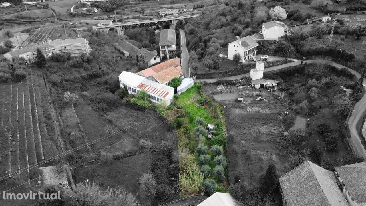 Armazém / Edifício Fabril -  Poldras - Covilhã - Grande imagem: 4/57