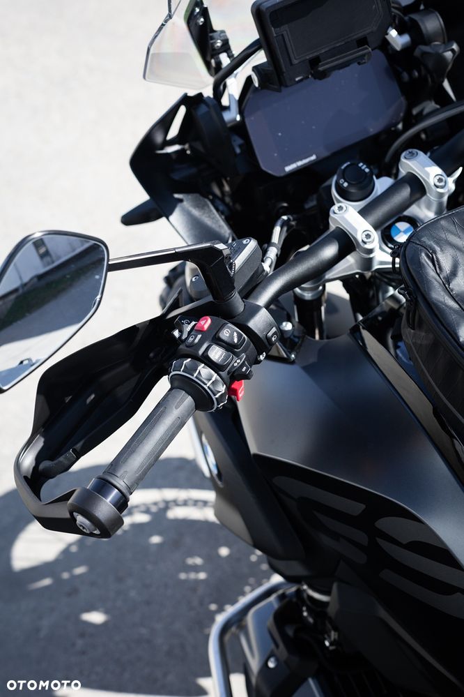 BMW R - 6