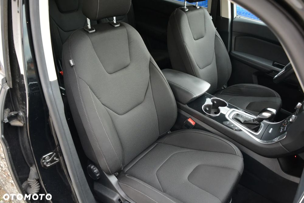 Ford S-Max 2.0 TDCi Titanium - 35