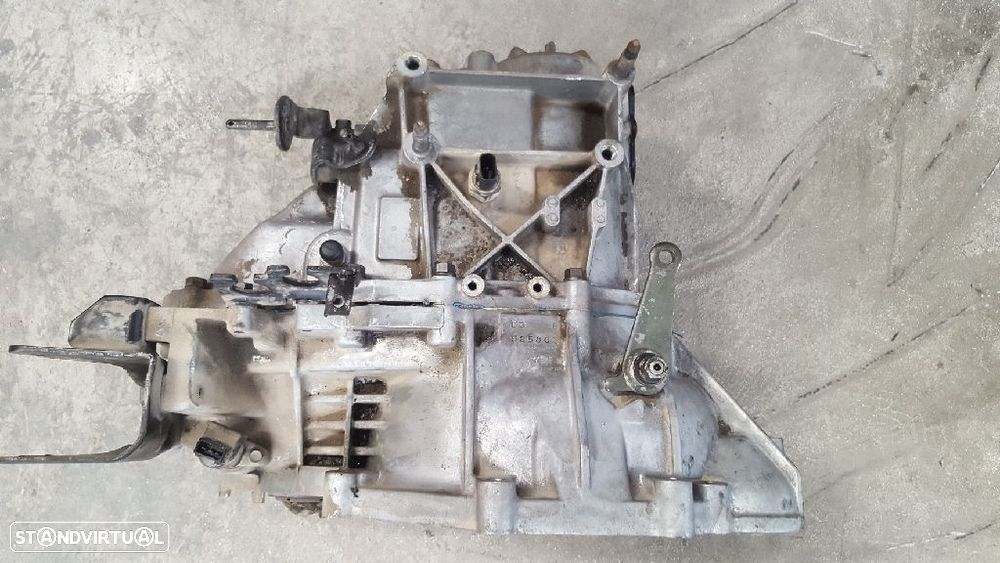 CAIXA VELOCIDADES KIA MAGENTIS 2003 - 2