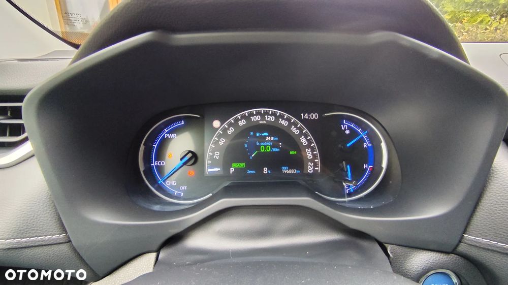 Toyota RAV4 - 9
