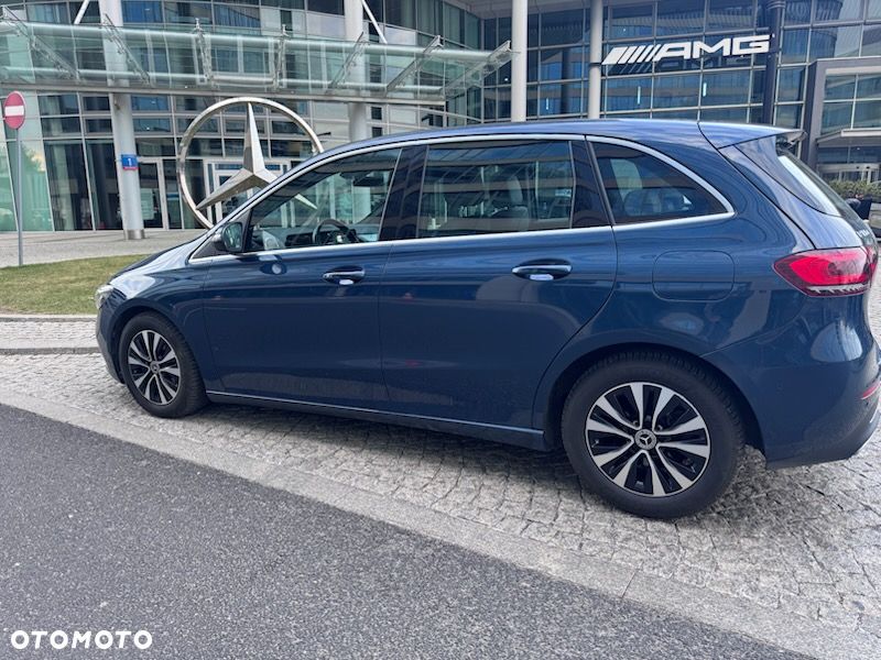 Mercedes-Benz Klasa B 200 d 8G-DCT - 3