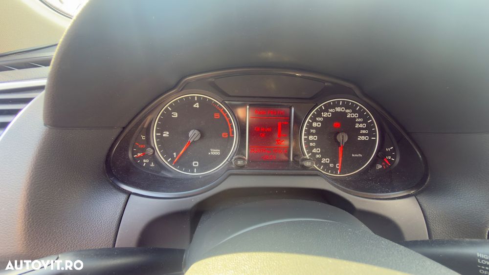 Audi Q5 2.0 TDI Quattro - 9