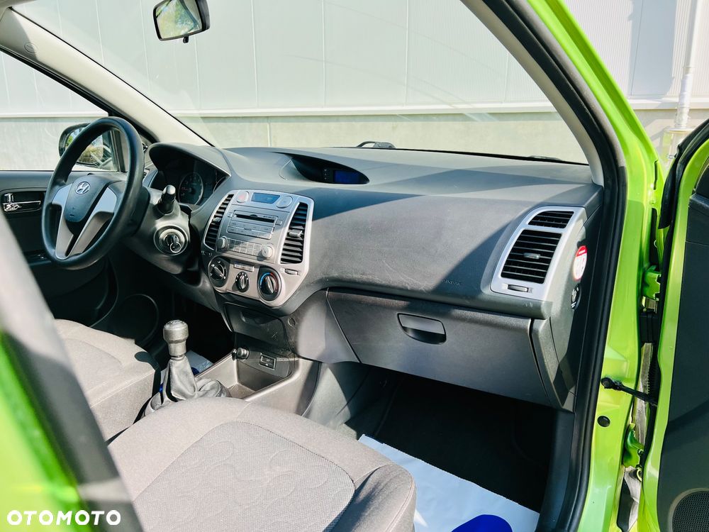 Hyundai i20 1.2 Classic - 30