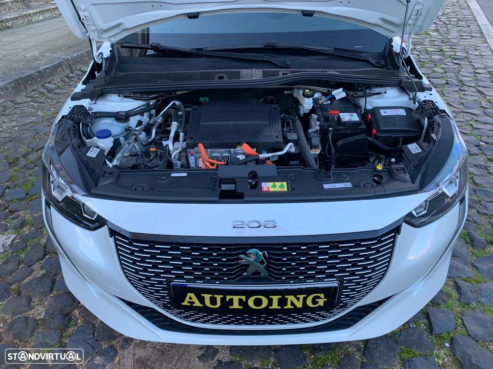 Peugeot e-208 50 kWh Allure Pack - 31