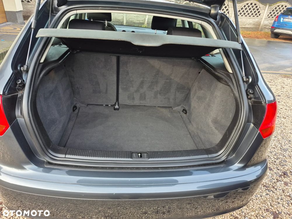 Audi A3 Sportback 1.9 TDI Ambiente - 19