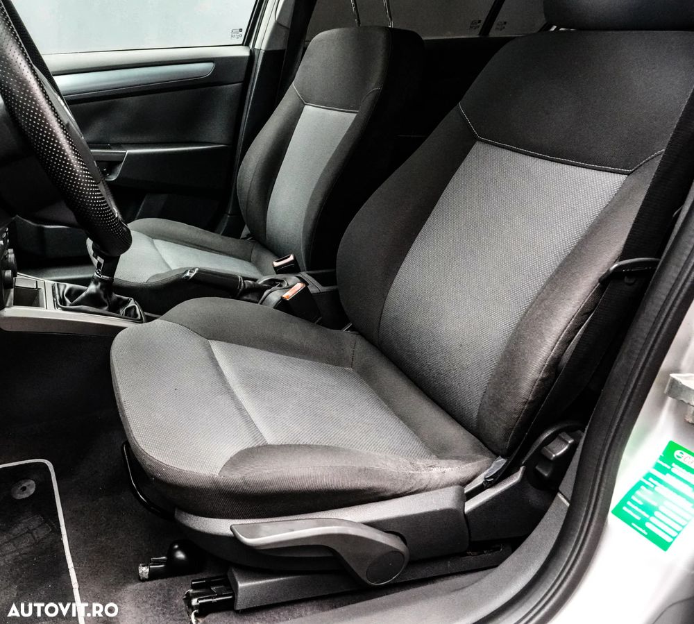 Opel Astra 1.7 CDI Enjoy - 13