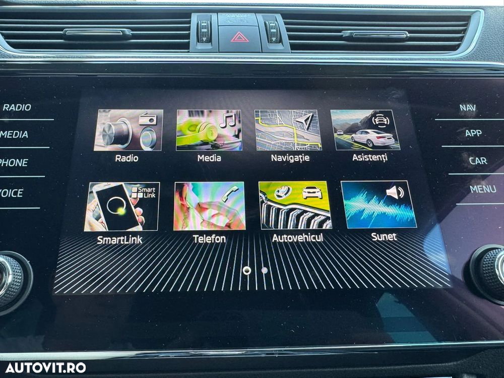 Skoda Superb Combi 2.0 TDI DSG Style - 20
